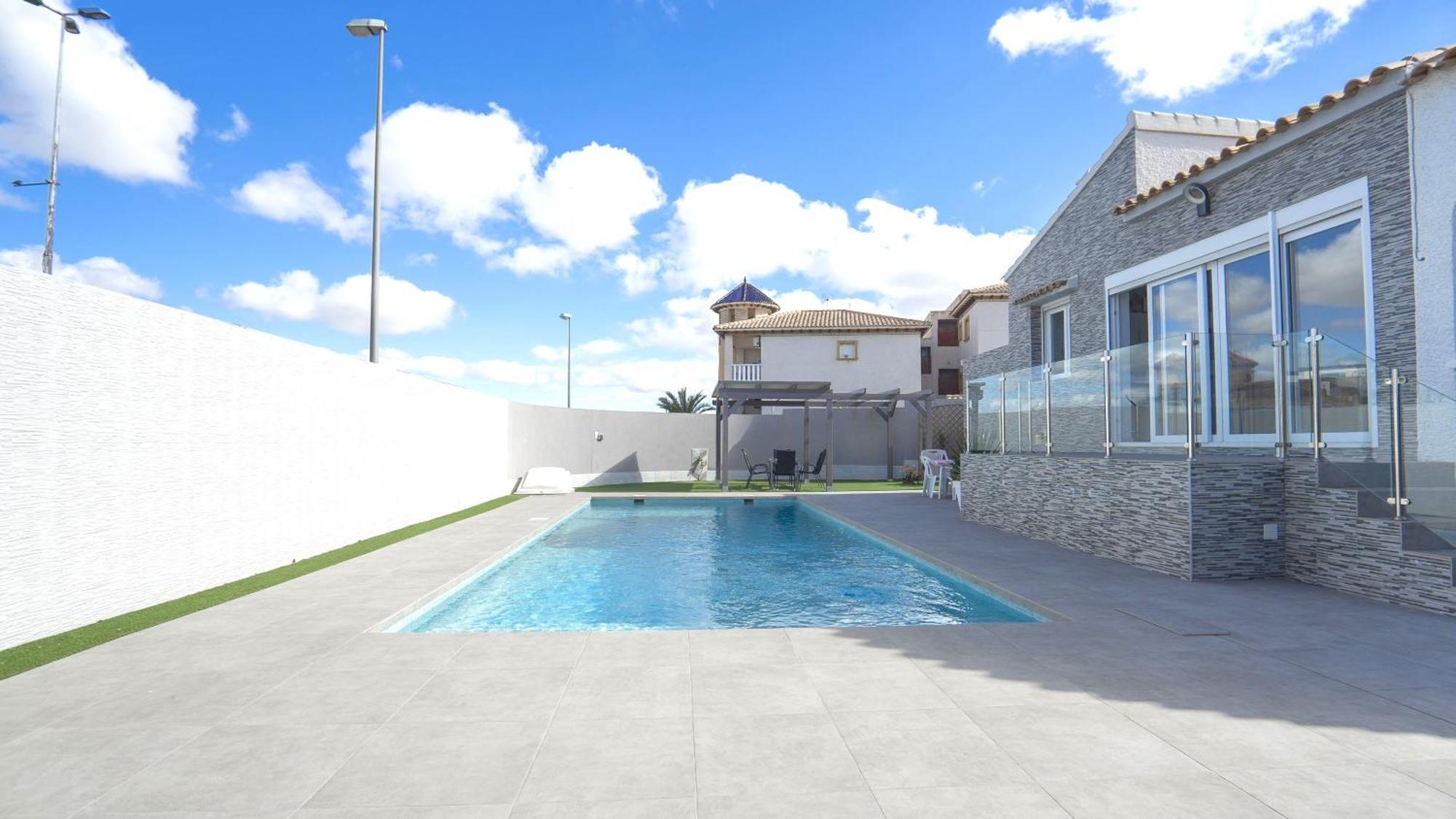 Modern Detached 4 Bed 3 Bath Villa With Private Pool Close To All Amenities Вільямартін Екстер'єр фото